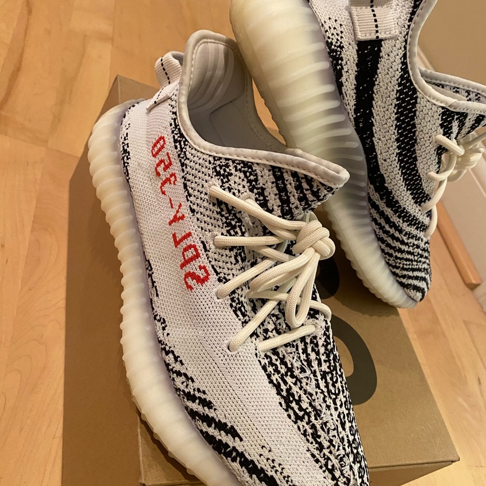 350 Zebra Yezzys